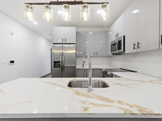 property at 531 32nd St