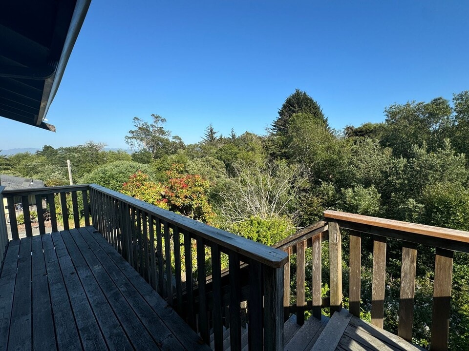 918 P St, Unit Unit A in Eureka, CA - Building Photo