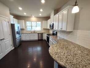 1055 Easley St in Waxhaw, NC - Building Photo - Building Photo