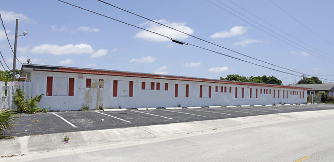 Michigan in Riviera Beach, FL - Foto de edificio - Building Photo