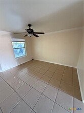 102 Kings Ct in Killeen, TX - Building Photo - Building Photo