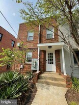 410 Evarts St NE, Unit 1 in Washington, DC - Building Photo