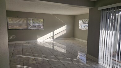 705 James St in Dunedin, FL - Building Photo - Building Photo