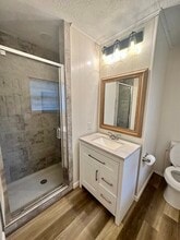 1204 Blueridge Pky in Longview, TX - Foto de edificio - Building Photo