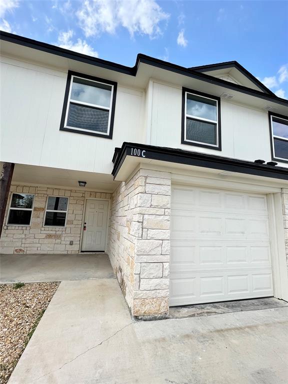 property at 100 Sandstone Dr