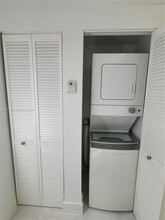 1646 NW 1st Pl in Miami, FL - Building Photo - Building Photo