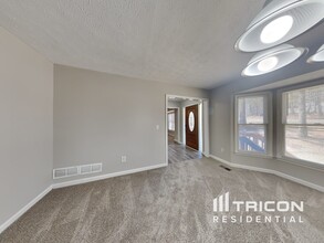 220 Cypress Cir in Carrollton, GA - Building Photo - Building Photo