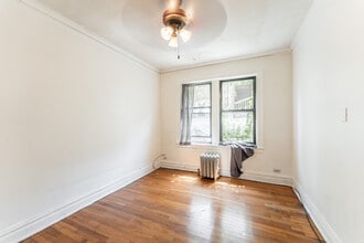 4717 N Leavitt St, Unit 1 in Chicago, IL - Building Photo - Building Photo