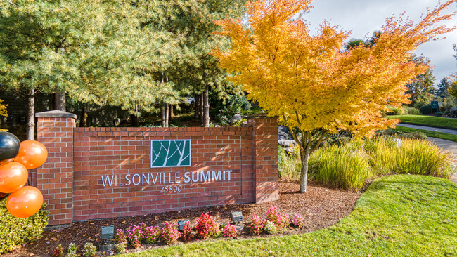 Wilsonville Summit Apartments photo'