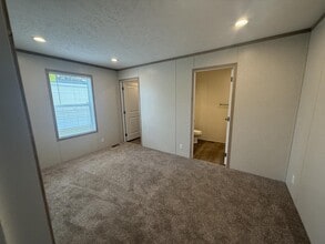 300 Forrest Ave in Springfield, IL - Building Photo - Building Photo