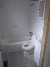318 16th St, Unit 1 in Virginia Beach, VA - Building Photo - Building Photo