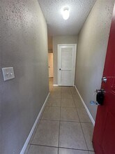 2431 NW 4th Terrace in Gainesville, FL - Building Photo - Building Photo