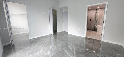 2146 Van Buren St in Hollywood, FL - Building Photo - Building Photo