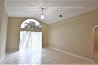 22042 SW 94th Ave in Cutler Bay, FL - Building Photo - Building Photo