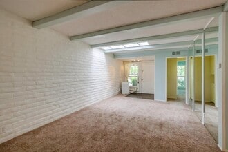 9320 Earl St in La Mesa, CA - Building Photo - Building Photo