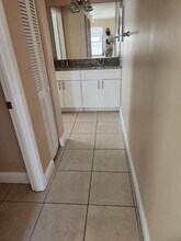 4866 Pineaire Ln in West Palm Beach, FL - Building Photo - Building Photo
