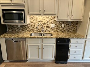 9 Wabash Cove in Maumelle, AR - Building Photo - Building Photo