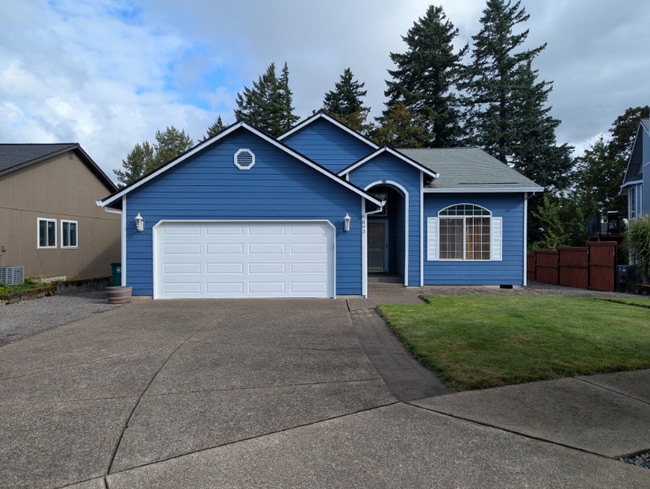 property at 893 SE 10th Cir