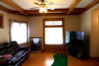 136 Elgin Ave in Forest Park, IL - Building Photo - Building Photo