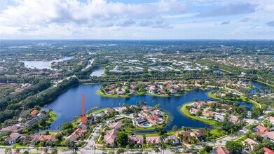 1060 Capistrano in Weston, FL - Building Photo - Building Photo
