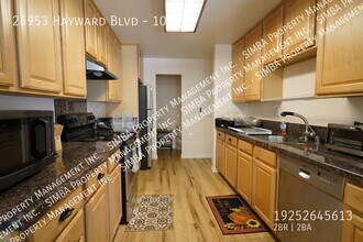 26953 Hayward Blvd in Hayward, CA - Building Photo - Building Photo