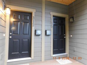 313-315 N Oak St in Burlington, WA - Building Photo - Building Photo