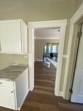 381 E 152nd St in Cleveland, OH - Building Photo - Building Photo