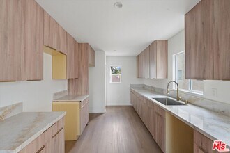 3752 Veteran Ave in Los Angeles, CA - Building Photo - Building Photo