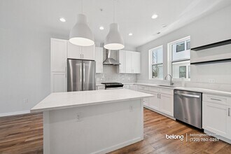 1070 Balsam St in Lakewood, CO - Building Photo - Building Photo