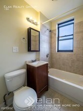 818 W Diversey Pkwy-Unit -Unit P in Chicago, IL - Building Photo - Building Photo