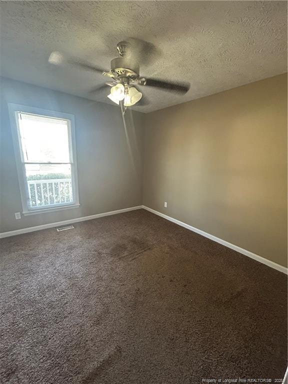 4915 Paulsun Dr in Fayetteville, NC - Foto de edificio - Building Photo