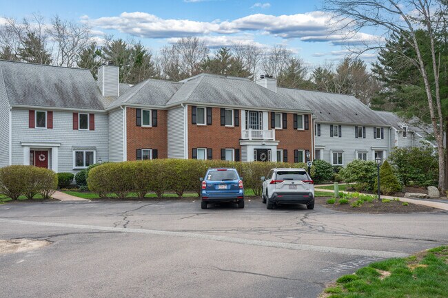 Southscape Condominium in Duxbury, MA - Building Photo - Building Photo