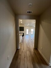 2016 Cottonwood Ave in Wolfforth, TX - Building Photo - Building Photo