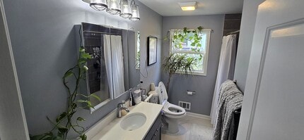 28 Marquis Rd in Ewing Township, NJ - Building Photo - Building Photo