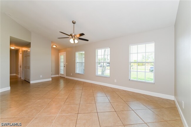 929 SW 31st St in Cape Coral, FL - Building Photo - Building Photo