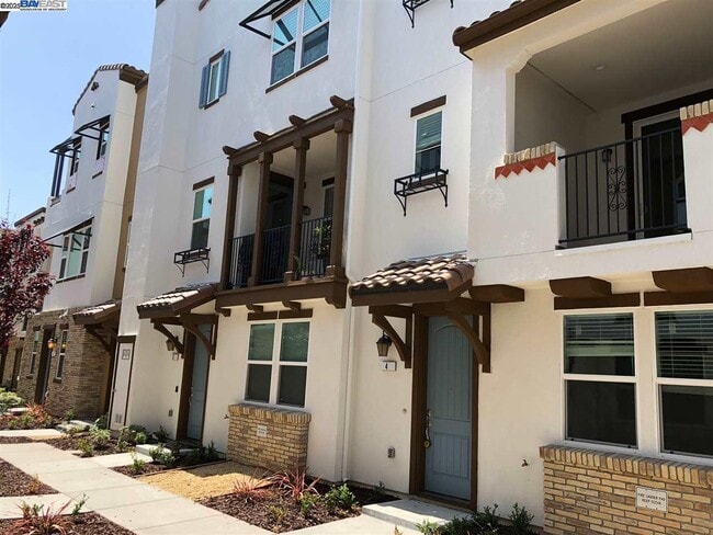property at 2728 Ginoso Ct