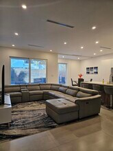 2275 SE 7th St in Pompano Beach, FL - Building Photo - Building Photo