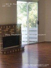 1150 W Phillips St in Ontario, CA - Foto de edificio - Building Photo