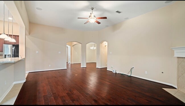 property at 2003 Pleasant Springs Ln