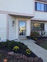 504 Heritage Dr in Harleysville, PA - Building Photo