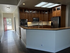 3080 Lindero St in Phelan, CA - Building Photo - Building Photo