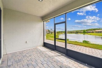 829 Grand Canal Dr in Kissimmee, FL - Building Photo - Building Photo
