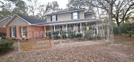 211 Plantation Rd in Dothan, AL - Building Photo - Building Photo