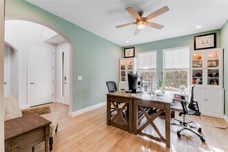 9849 Lost Creek Dr in Oakland, FL - Building Photo - Building Photo