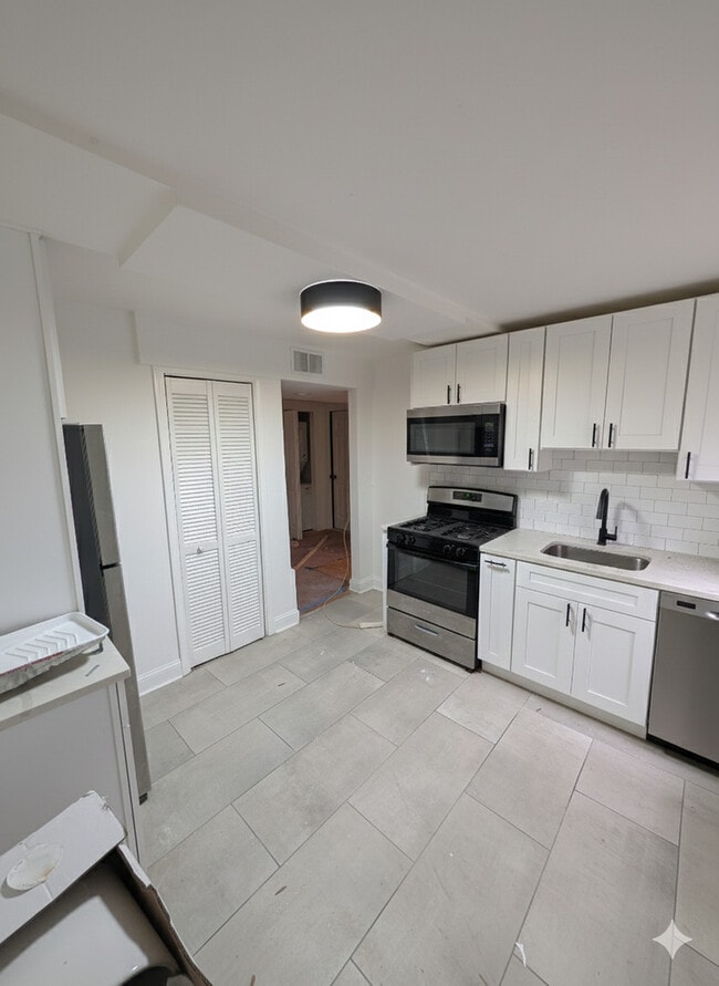 1362 N Bosworth Ave in Chicago, IL - Building Photo - Building Photo