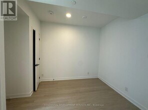 699 Sheppard Ave E in Toronto, ON - Building Photo - Building Photo