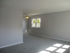 29 Van Buren Ave in Norwalk, CT - Building Photo - Building Photo