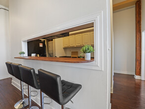 66 S Front St, Unit 21 in Memphis, TN - Building Photo - Building Photo