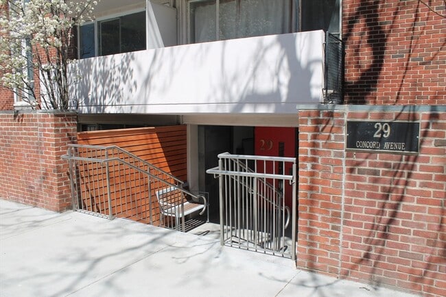 29 Concord Ln in Cambridge, MA - Building Photo - Building Photo