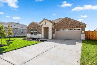 120 Mayacama Lp in San Marcos, TX - Foto de edificio - Building Photo